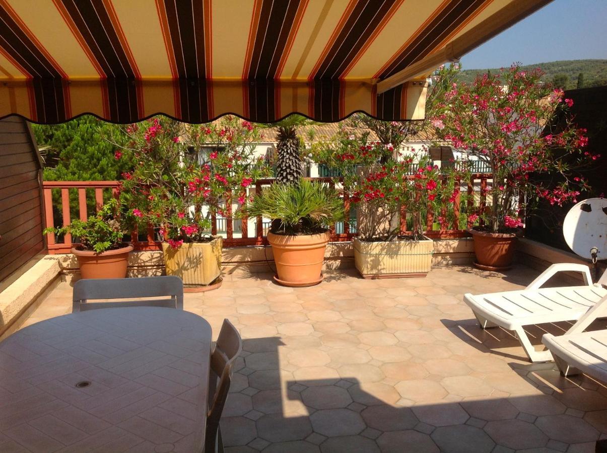 Appartement Les Marines De Pierreplane à Bandol Extérieur photo